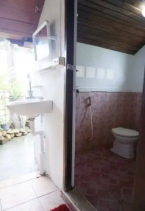 2-Bedroom Villa with Fan
