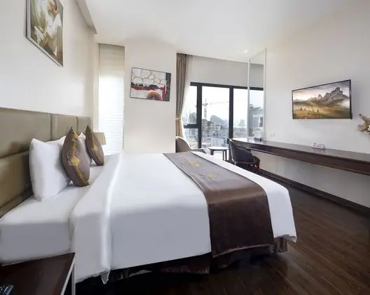 Deluxe Tek Büyük Yataklı Oda