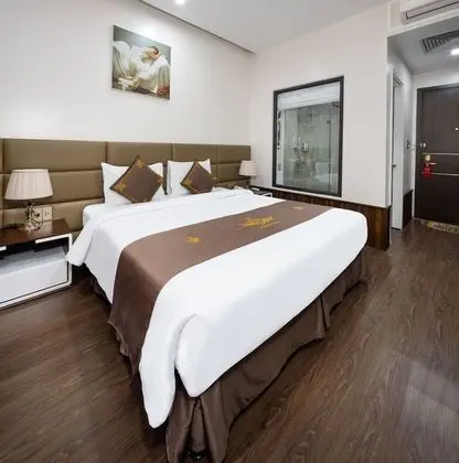 Deluxe Tek Büyük Yataklı Oda
