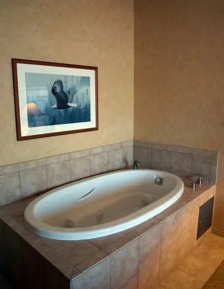 Deluxe Oda, 1 En Büyük (King) Boy Yatak, Sıcak Su Küveti