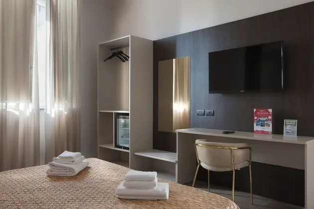 Junior Stüdyo Süit