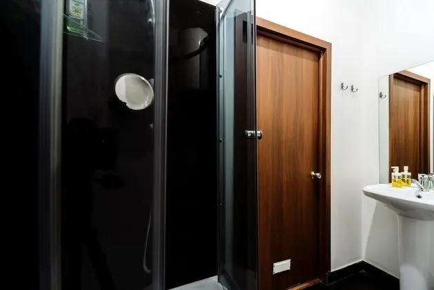 Economy İki Ayrı Yataklı Oda, Ortak Banyo
