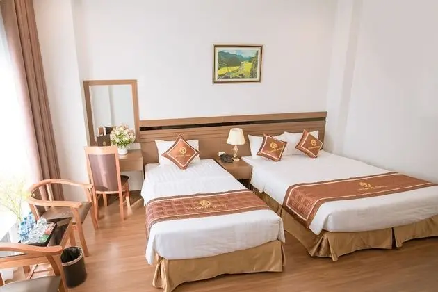 Deluxe Üç Kişilik Oda, Şehir Manzaralı