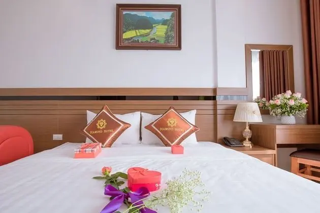Honeymoon Oda, Şehir Manzaralı