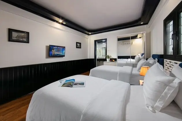Deluxe Tek Büyük veya İki Ayrı Yataklı Oda (with Window)