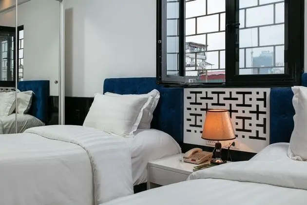 Deluxe Tek Büyük veya İki Ayrı Yataklı Oda (with Window)