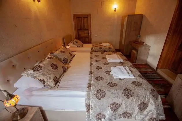 Deluxe Üç Kişilik Oda