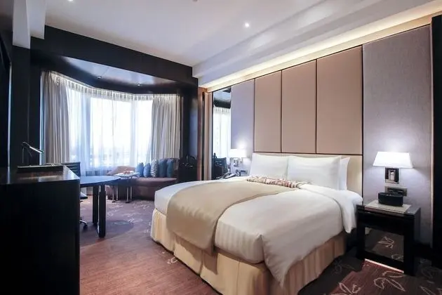 Club Oda, 1 En Büyük (King) Boy Yatak, Sigara İçilmez (Diamond)