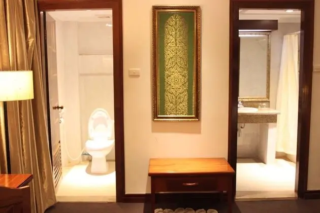 Deluxe Üç Kişilik Oda, Şehir Manzaralı