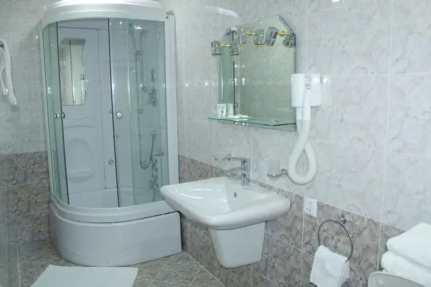 Classic Büyük Yataklı Tek Kişilik Oda