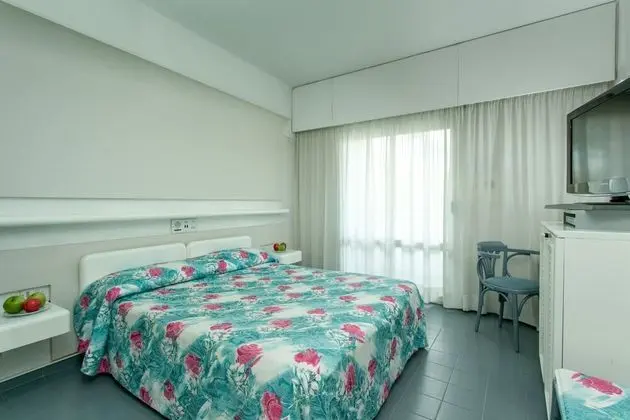 Standard Tek Büyük veya İki Ayrı Yataklı Oda