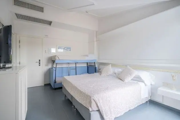 Standard Üç Kişilik Oda