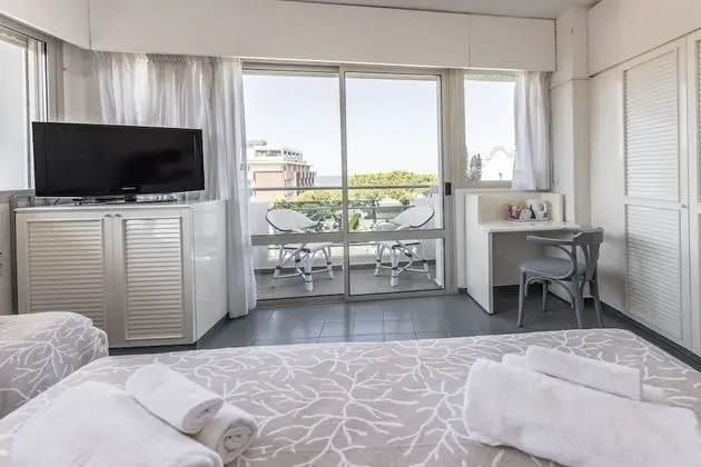 Standard Üç Kişilik Oda