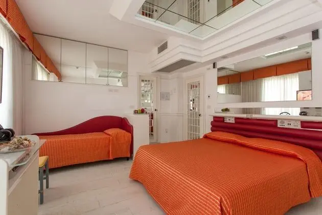 Standard Üç Kişilik Oda