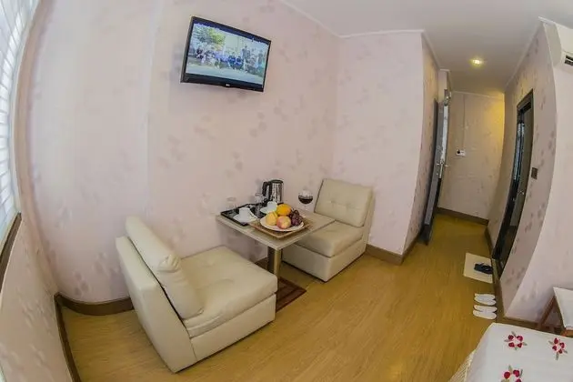 Deluxe Tek Büyük Yataklı Oda