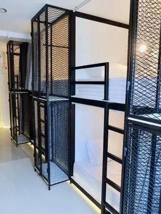Ortak Ranzalı Oda, Karma Ranzalı Oda