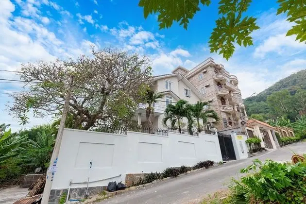 Deluxe Villa