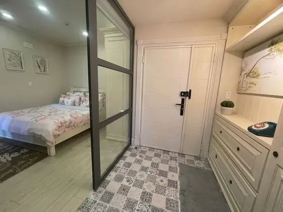 Basic Apart Daire, 2 Büyük (Queen) Boy Yatak, Bahçe Manzaralı