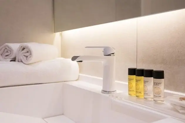 Deluxe Tek Büyük Yataklı Oda, Veranda (AQUA MARINE)