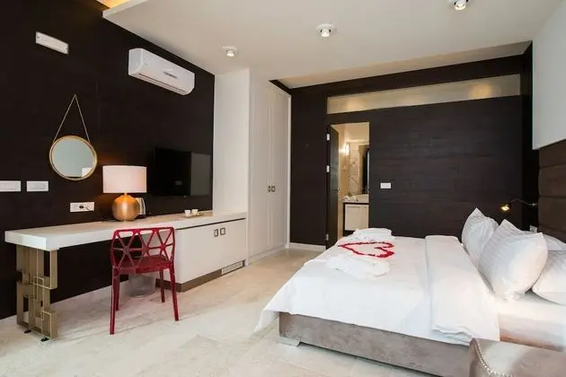 Superior Tek Büyük Yataklı Oda, Veranda (RUBY)