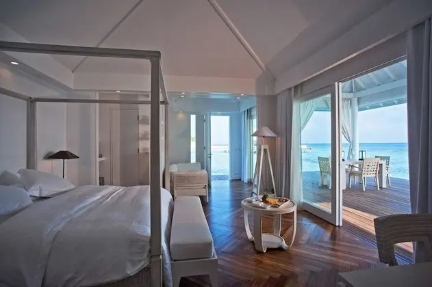 Villa, Okyanusa Sıfır