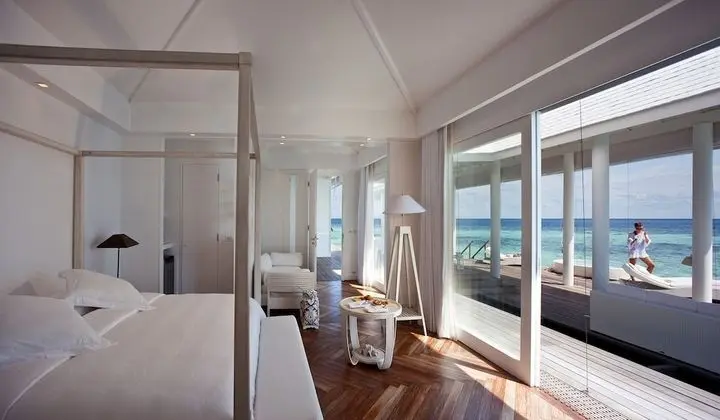 Villa, Okyanusa Sıfır