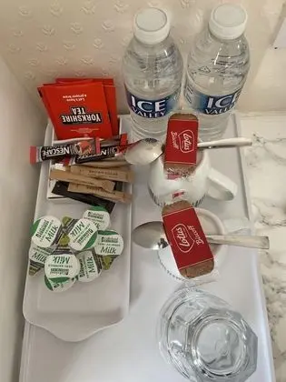 Basic Tek Büyük Yataklı Oda, Ortak Banyo