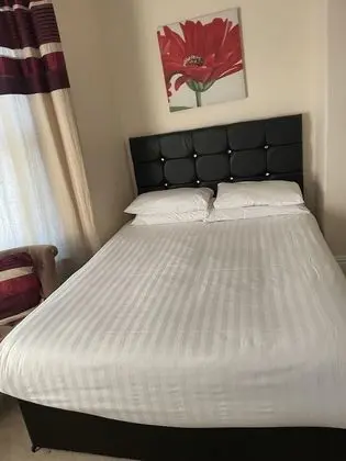 Standard Tek Büyük Yataklı Oda, Banyolu/Duşlu