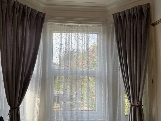 Tek Büyük Yataklı Oda, Banyolu/Duşlu
