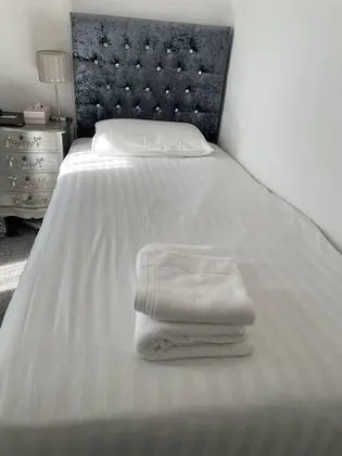Tek Kişilik Oda, Banyolu/Duşlu