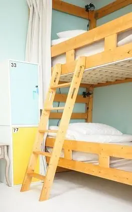 Ortak Ranzalı Oda, Karma Ranzalı Oda
