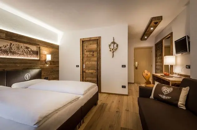 Deluxe Tek Büyük Yataklı Oda (Comfort)
