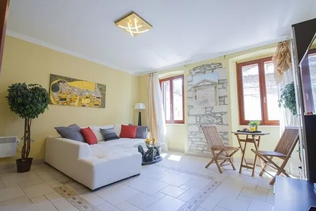 Apart Daire, Şehir Manzaralı