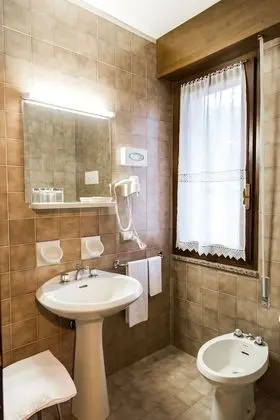 Tek Kişilik Oda