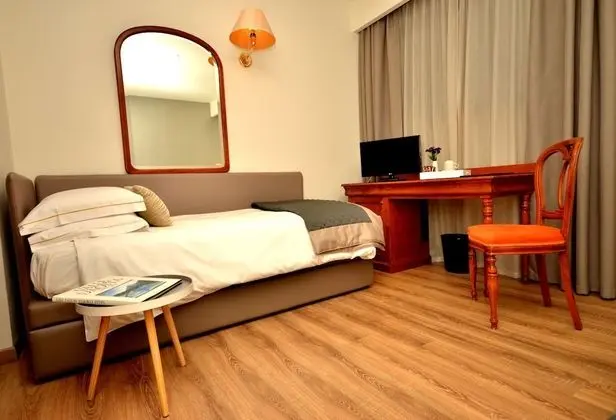 Standard Üç Kişilik Oda