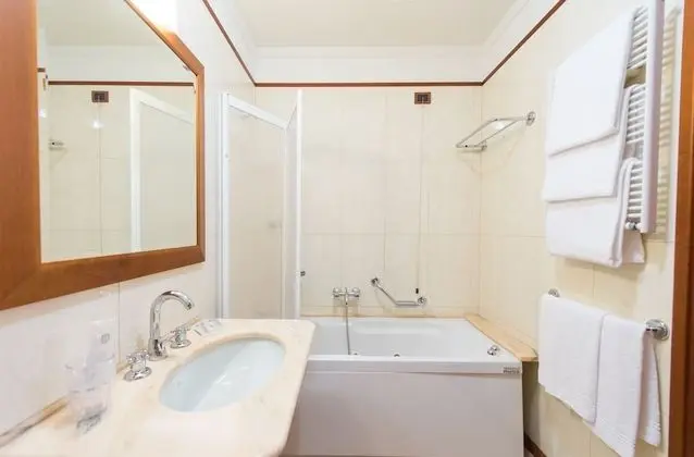 Standard Tek Büyük Yataklı Oda, 2 Tek Kişilik Yatak