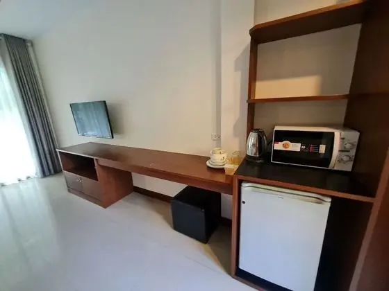 Deluxe Tek Büyük veya İki Ayrı Yataklı Oda, Havuz Kullanımı