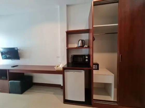 Deluxe Tek Büyük veya İki Ayrı Yataklı Oda, Havuz Kullanımı