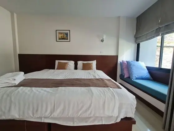 Deluxe Tek Büyük veya İki Ayrı Yataklı Oda, Havuz Kullanımı