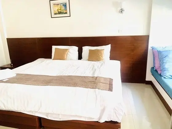 Deluxe Tek Büyük veya İki Ayrı Yataklı Oda, Havuz Kullanımı