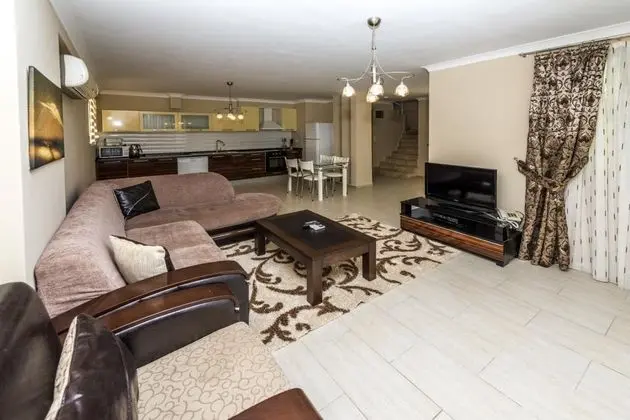Apartment, Bahçe Manzaralı