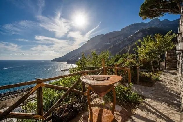 Villa, Sigara İçilebilir