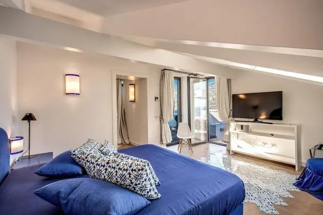 Villa, Sigara İçilebilir