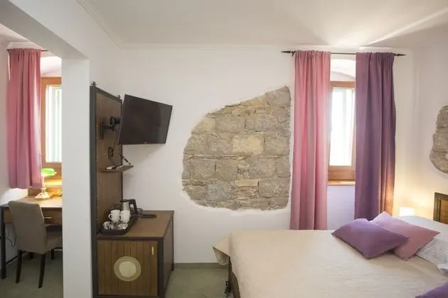 Comfort Tek Büyük veya İki Ayrı Yataklı Oda, Şehir Manzaralı