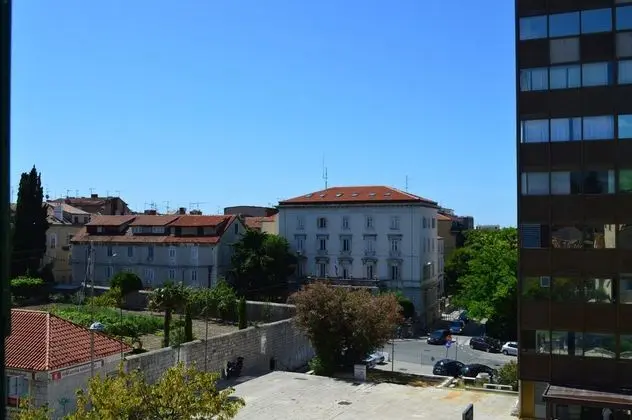 Comfort Tek Büyük veya İki Ayrı Yataklı Oda, Şehir Manzaralı