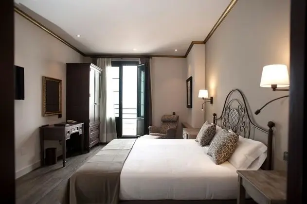 Tek Büyük Yataklı Oda, Deniz Manzaralı