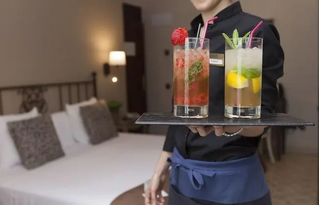 Tek Büyük Yataklı Oda (Vista Plaza)