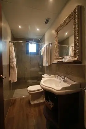 Tek Büyük Yataklı Oda (Vista Plaza)