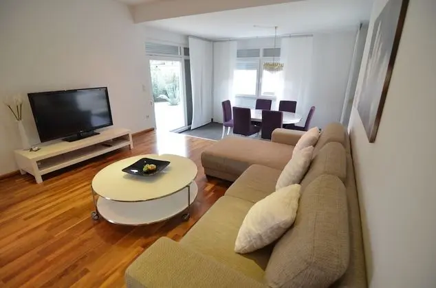 Deluxe Apart Daire, 2 Yatak Odası, Teras, Bahçe Manzaralı
