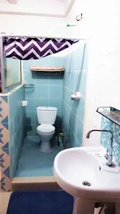 Tek Kişilik Oda, Ortak Banyo